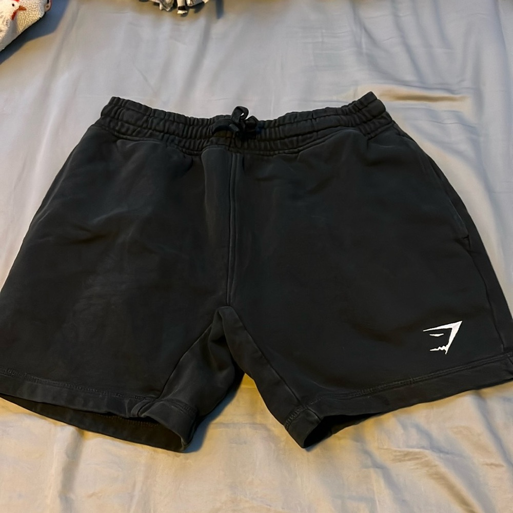 Men’s gymshark shorts